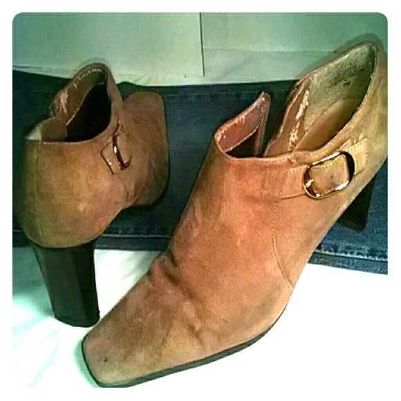 Low Ankle Boot Genuine Suede Leather Sz 7M Narrow
