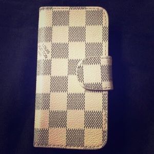 iPhone 5s Wallet Case