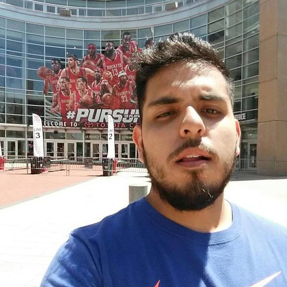 Meet your Posher, Emanuel