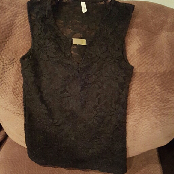 Beautiful lace blouse size small