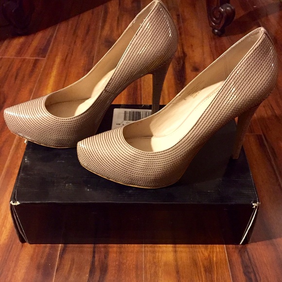 🎀Final Reduction🎀 Colin Stuart Pumps