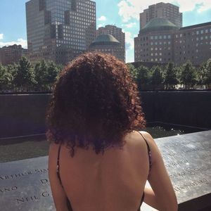 Meet your Posher, Lora