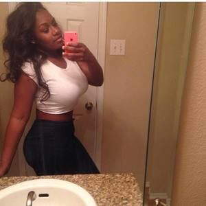 Meet your Posher, Kendralyn