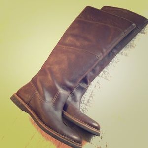 Timberland Tall Brown Boots Sz 8.5