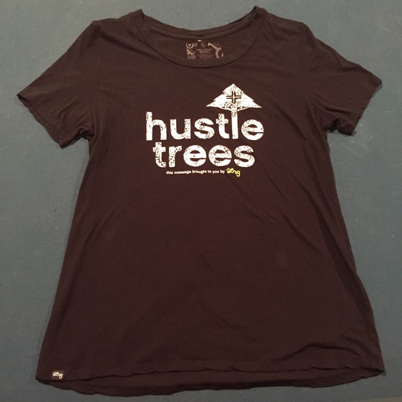 LRG women's hustle trees XL tee shirt