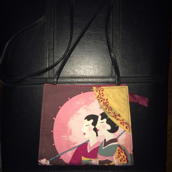 Handbags - Crossbody