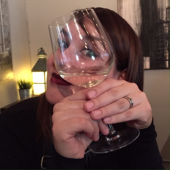 Meet your Posher, Angelica