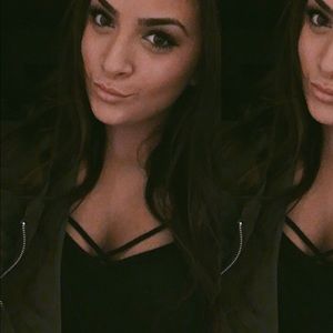 Meet your Posher, Andrea