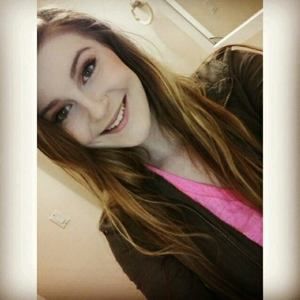 Meet your Posher, Alecia