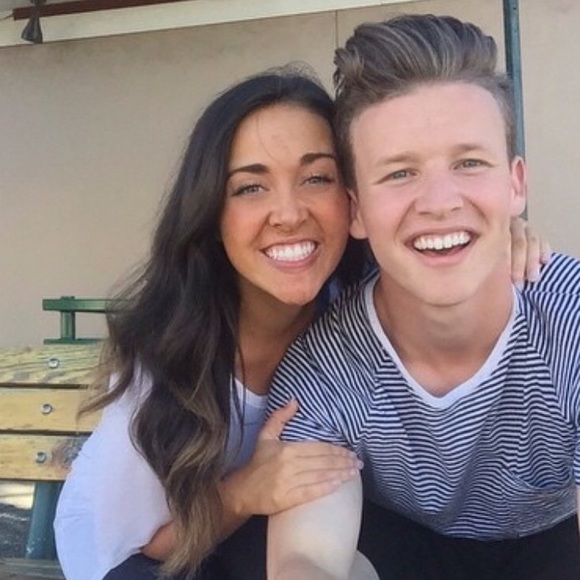 Meet your Posher, Kim