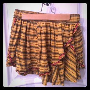 Mustard flappy skort