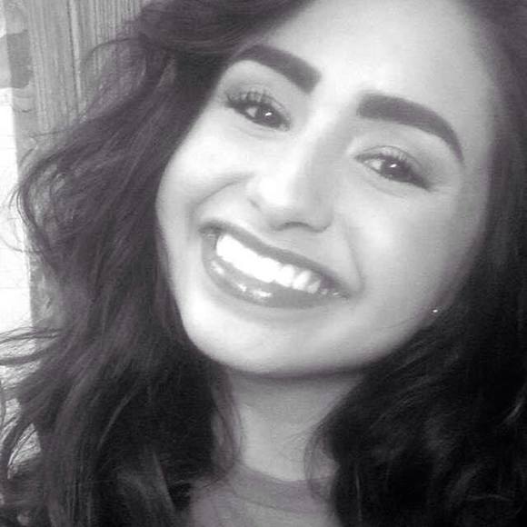 Meet your Posher, Heather - Picture 1 of 1