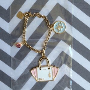 NWOT Samantha & Chouette Charm