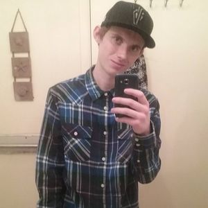 Meet your Posher, Connor