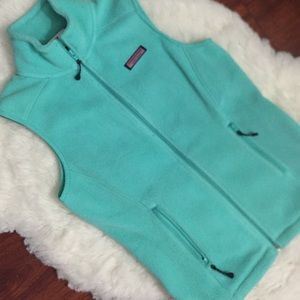 Vineyard vines vest