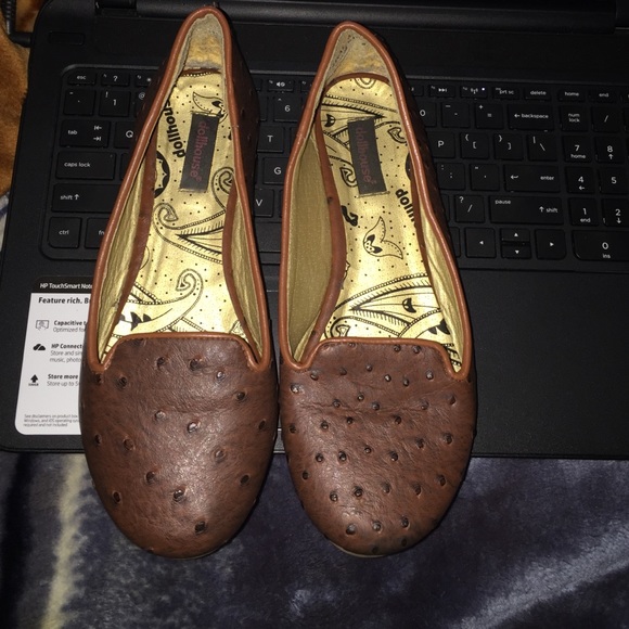DollHouse Slip Ons