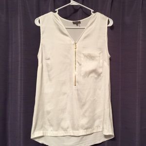 Vince Camuto. Sleeveless white rayon shirt