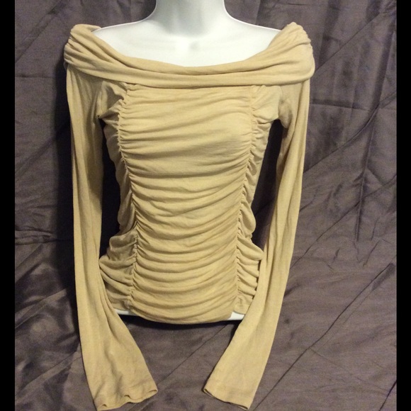 Nude Off Shoulder Stretch Top with Ruching - sz M