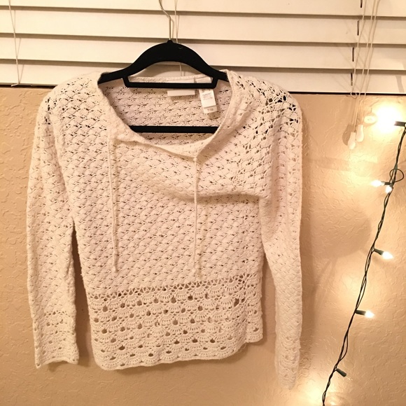 -SOLD- Crochet top! - Picture 2 of 4