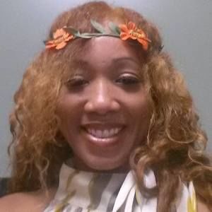 Meet your Posher, Lynn