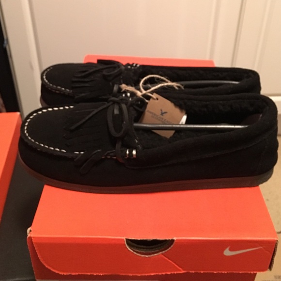 AEO Cozy Moccasins - Picture 3 of 4