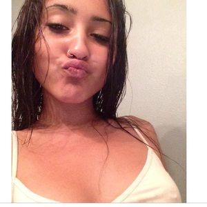 Meet your Posher, Jez