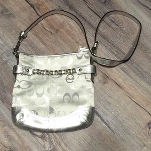 Authentic coach purse. New without tags