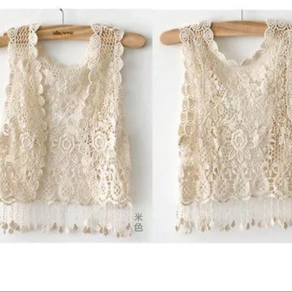 Cream Crochet Tassel Vest - Picture 2 of 3