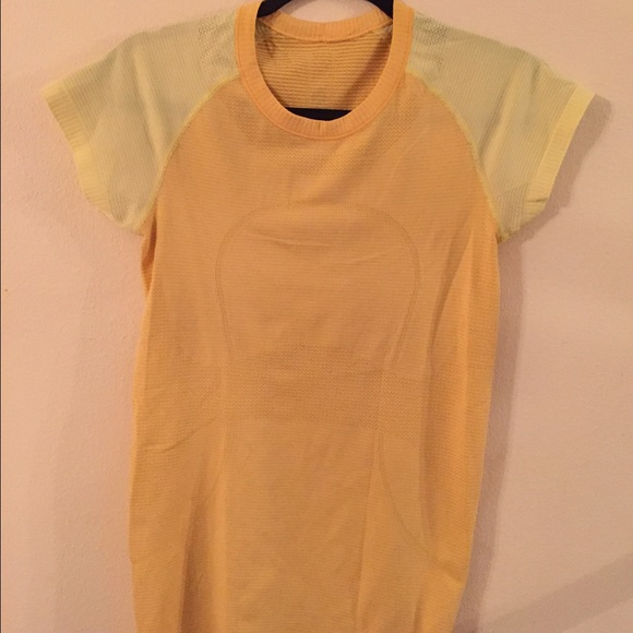 Lululemon run swiftly tech tee - Picture 1 of 3