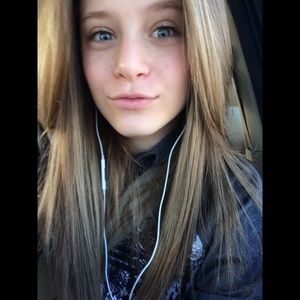 Meet your Posher, Aubrie