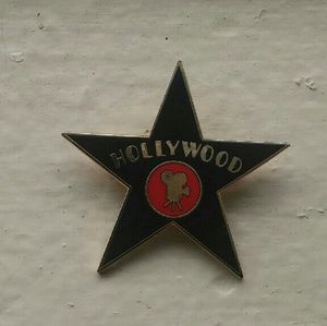 🎉Vintage Authentic Hollywood Pin🎉