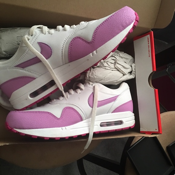 Nike air max