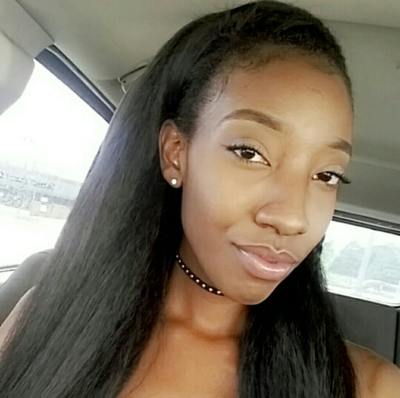 Meet your Posher, Roytavia - Picture 2 of 2