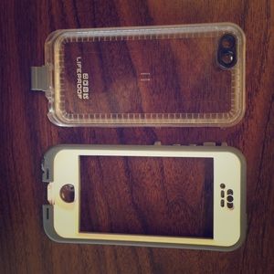 Lifeproof case for 5S
