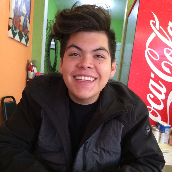 Meet your Posher, Marco - Picture 1 of 1