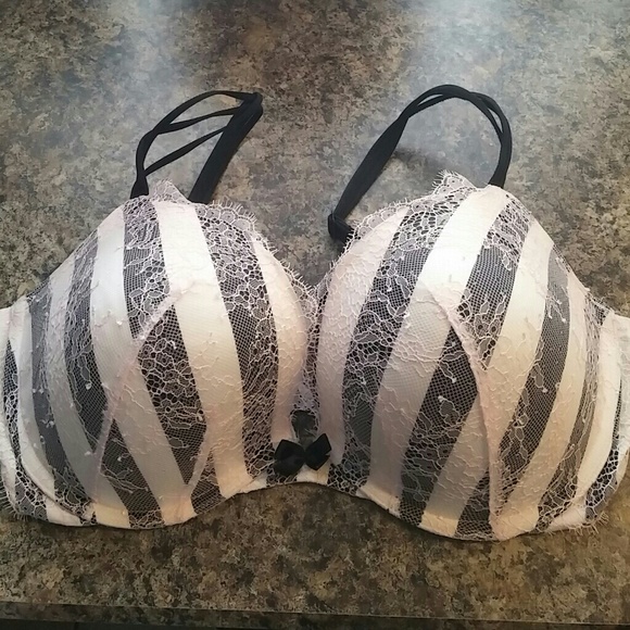 Victoria secret bra