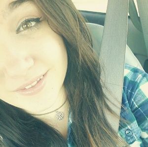 Meet your Posher, Kaitlin