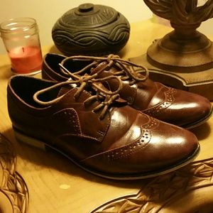 Reposh: Chelsea Crew Oxfords from Urban Outfitters