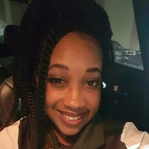 Meet your Posher, Nichole