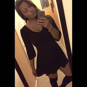 Meet your Posher, Sabrina