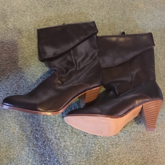 Brown boots