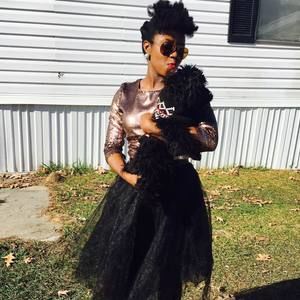 Meet your Posher, Candace dino