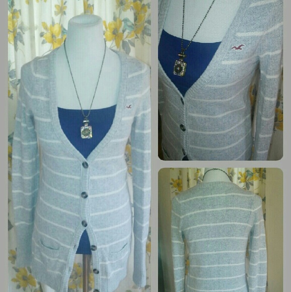 ******SOLD SOLD SOLD*******Hollister Sweater