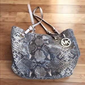 Michael Kors Tote