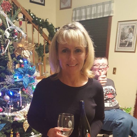 Meet your Posher, Connie - Picture 1 of 1