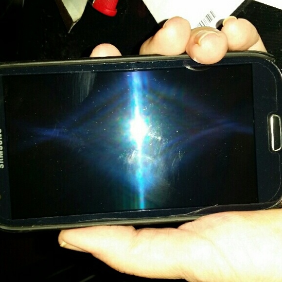 Samsung Galaxy S3 - Picture 3 of 4