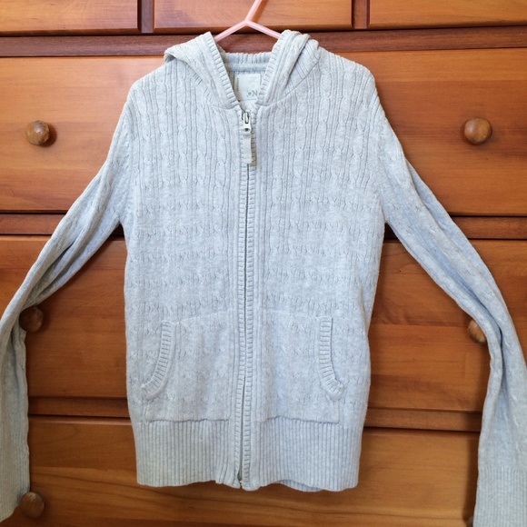 Zip up sweater