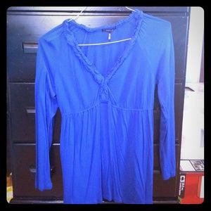 Blue ruffled top