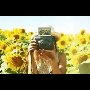 Meet your Posher, Caroline