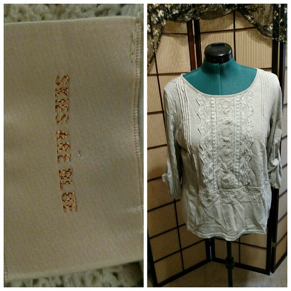 Beautiful long sleeve blouse